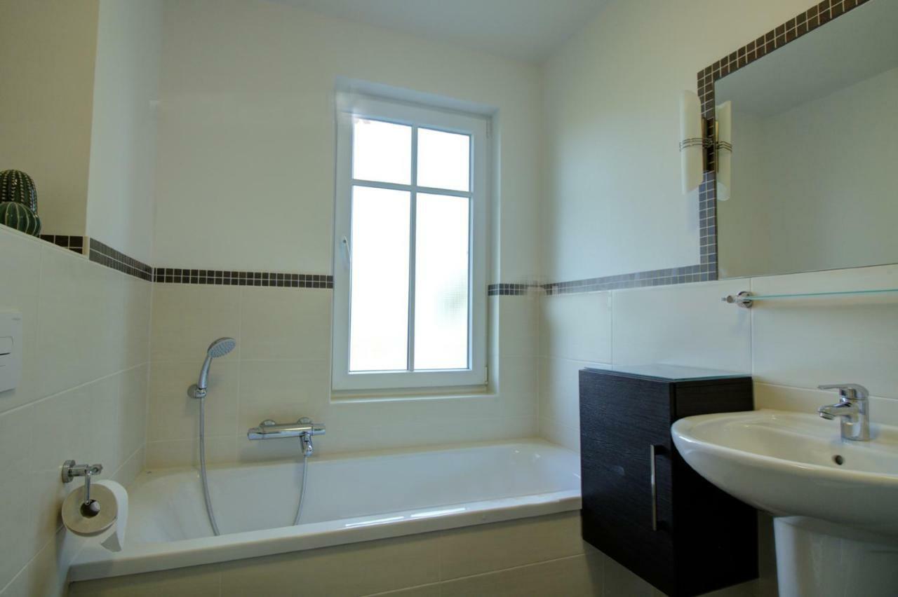 Haus Carolin Dangast Apartment Varel Bagian luar foto